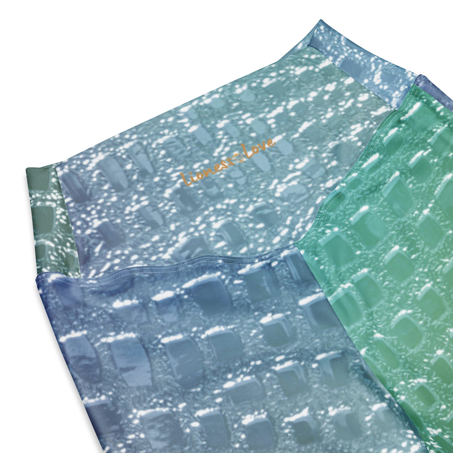 Delilah Flare leggings, lioness-love