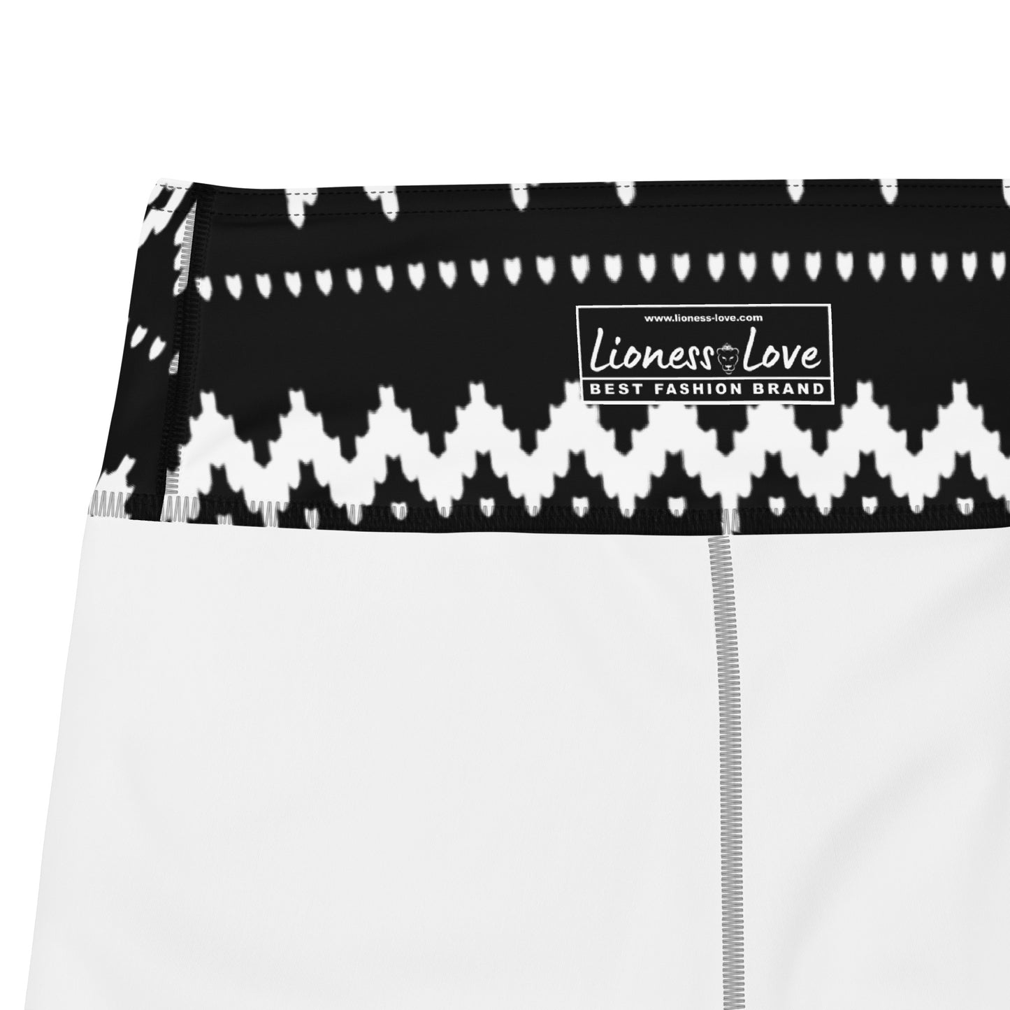 Digital Deer Black & White Christmas Yoga Leggings, lioness-love