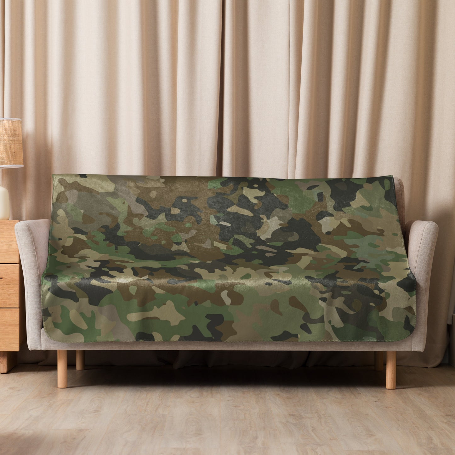 Mabel Sherpa blanket, lioness-love