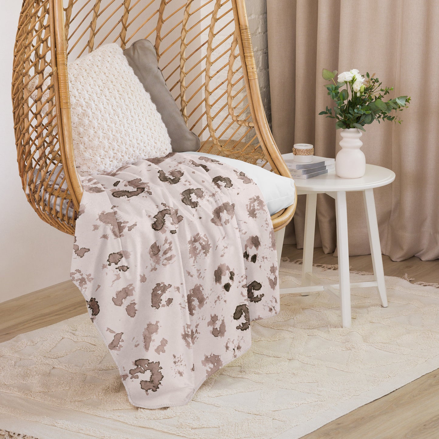 Trendy Animal Print Sherpa blanket lioness-love