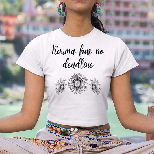 How to Style Graphic T-Shirts: Effortless Outfit Ideas for Modern Women