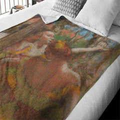 Multicolor Graphic Printed Blanket, the perfect combination of comfort and style. 