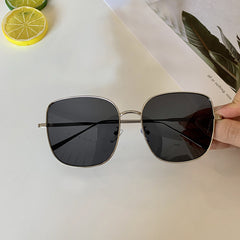 "Metal Frame Sunglasses: Classic Elegance with PC Lenses" lioness-love