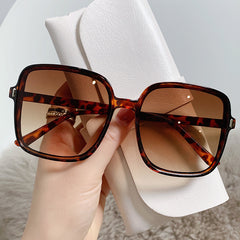 "Vintage Frame Sunglasses: Timeless Style for Modern Trends" lioness-love