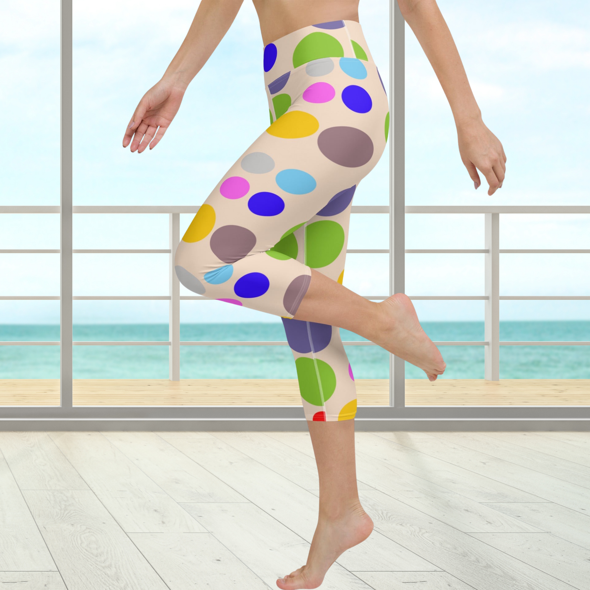 Vintage polka dots Yoga Capri Leggings | Leggings Capri Workout- Yoga, lioness-love