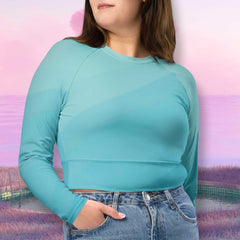 Tranquil teal long-sleeve crop top for women