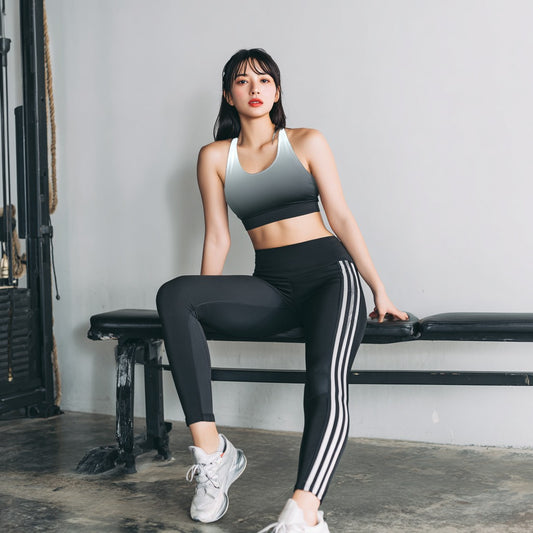 Toni Sports Bra, lioness-love