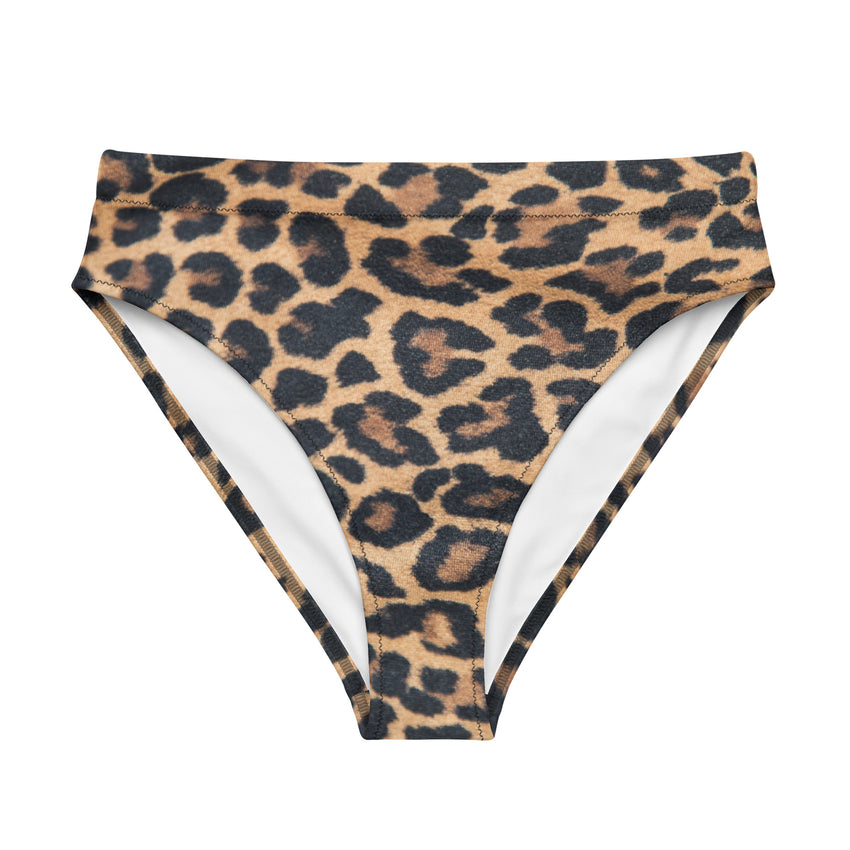Get ready to make a fierce style statement by donning our leopard print bikini bottoms for women's. 