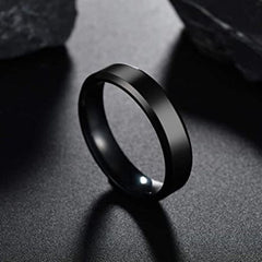 Stainless Steel Gold Ring for Women & Men Fashion Wedding Band Gift