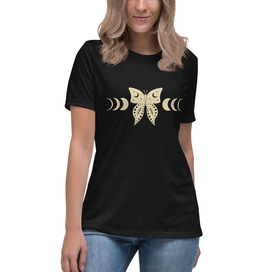 Women's Relaxed T-Shirt, lioness-love