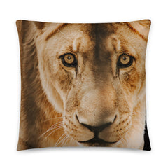 Lioness head brown pillow