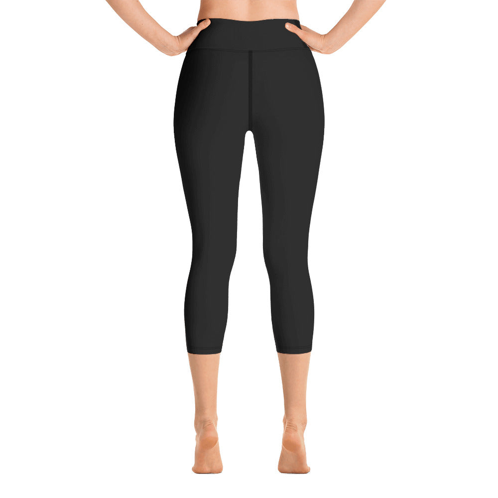 Black solid color capri pants for woman